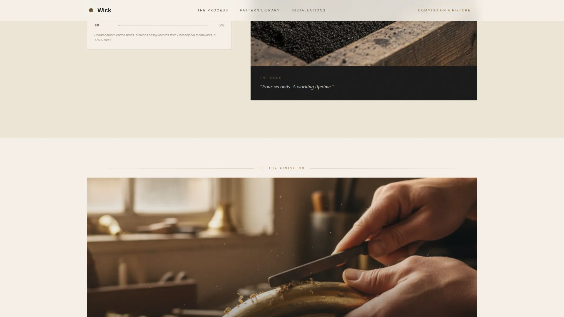 Colonial Architecture Booking Website Template