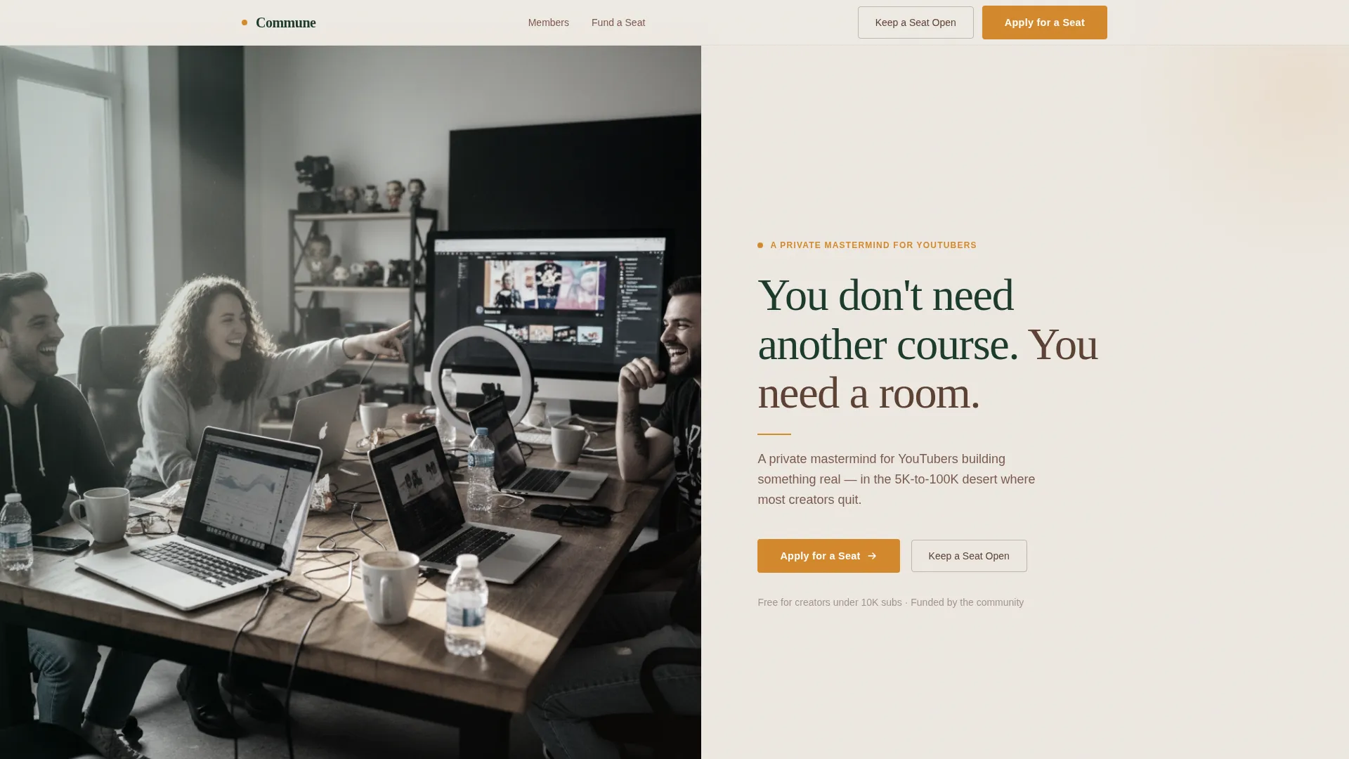 YouTubers Community Specialist Professional Website Template