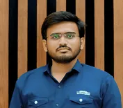 Photo of Dhruv Gandhi